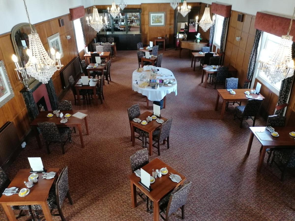 The Royal Lion Hotel Lyme Regis Exterior foto